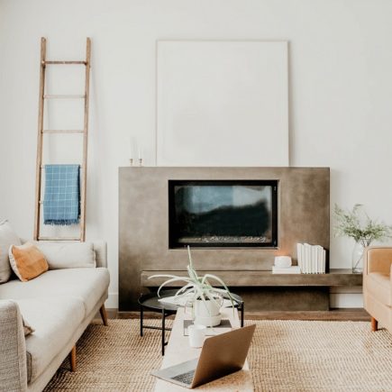 4 Steps You Can Take Right now for a Clutter-Free Living Room