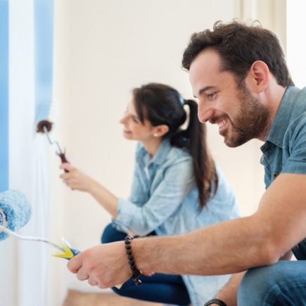 Few Telltale signs it’s time to repaint your Home