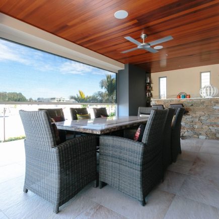 Use Zip Screen Blinds